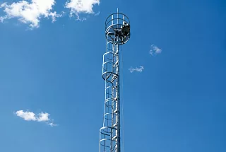Мачты освещения ВМОН-20 <br />
КНС Ольховского нефтяного месторождения